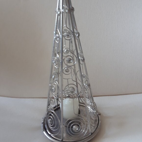 Silver Metal Christmas Tree Candle Holder - Picture 12 of 12